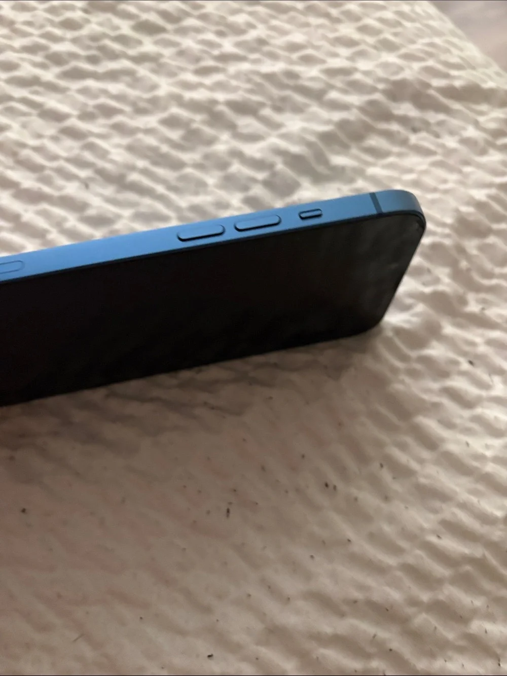 Iphone 13 for parts not functionl
